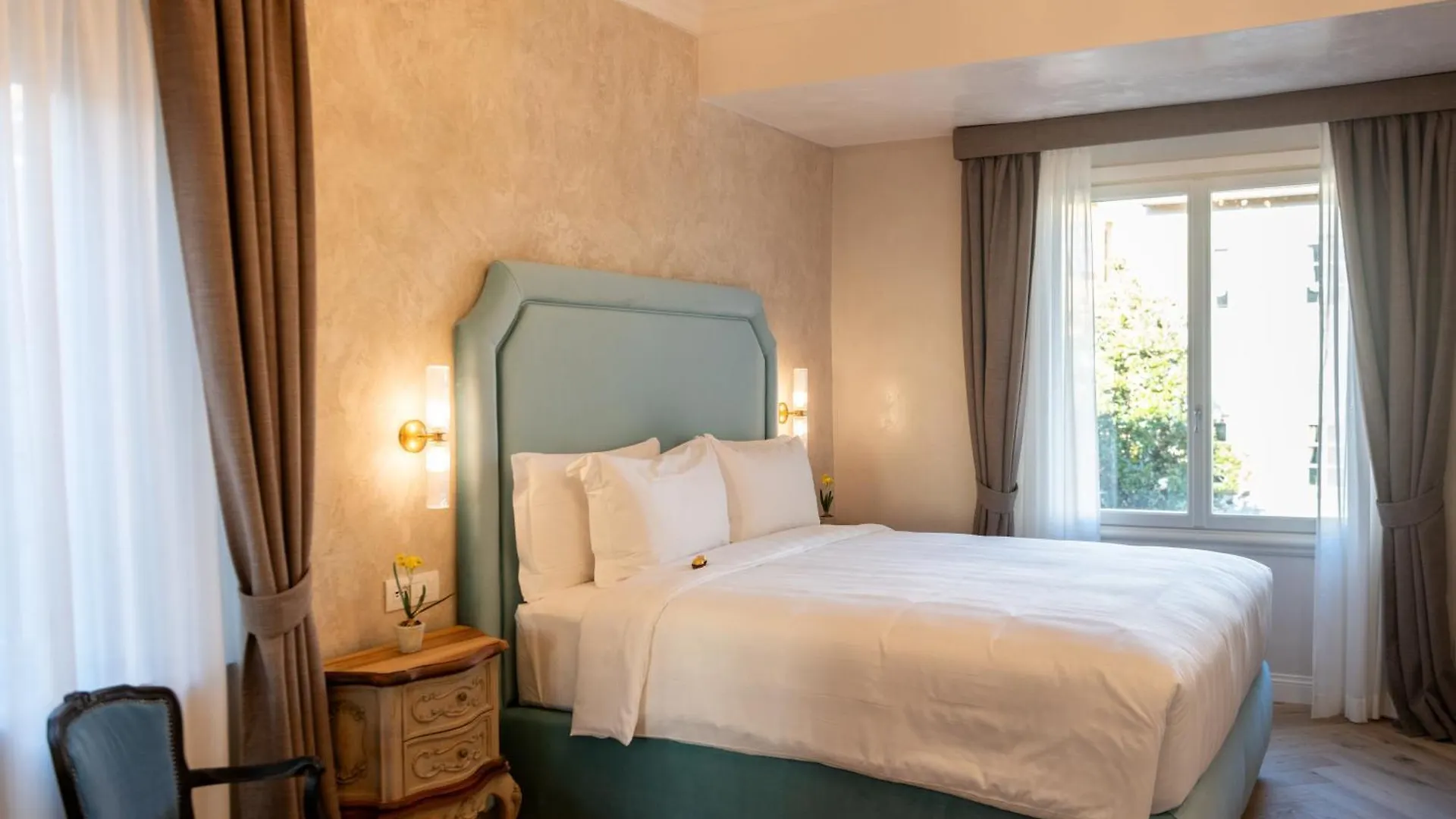 Palazzo Doni By Florence Art Apartments 0*,  Italy