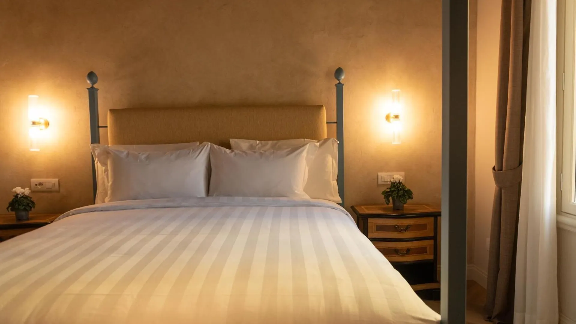 Aparthotel Palazzo Doni By Florence Art Apartments